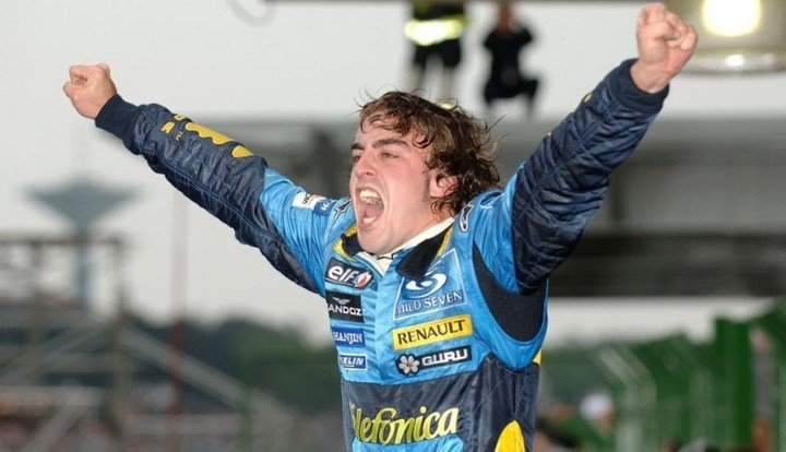 Fernando Alonso, campeón del mundo de F1 2005.
