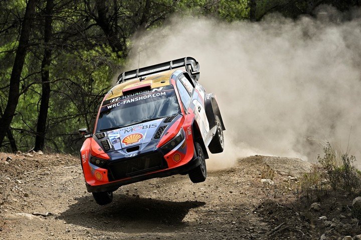 Loeb habló de las problemáticas del WRC actual. (EFE/EPA/VASSILIS PSOMAS)