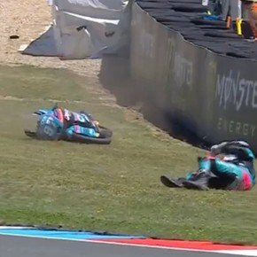 Dura caída de Marco Morelli en la práctica clasificatoria de Moto3 en el GP de Brno