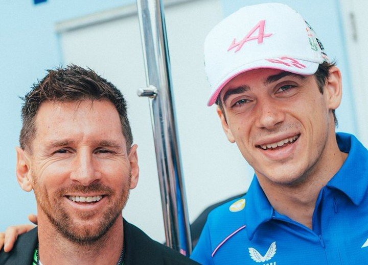 Messi y Colapinto.