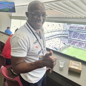 Bennett, el hondureño que jugó en la Argentina: “A Messi lo veo bien para el Mundial”