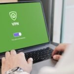 5 lugares donde nunca deberías conectarte a Internet sin VPN instalada