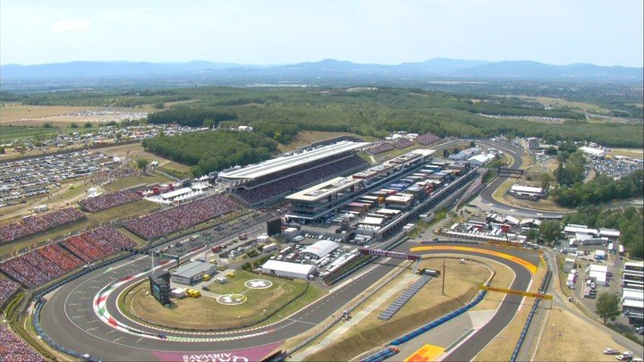 Día ideal para la F1: Parece que hoy tendremos sol todo el día.
