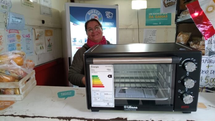 Escuelas municipales incorporan nuevo equipamiento para fortalecer los kioscos escolares saludables