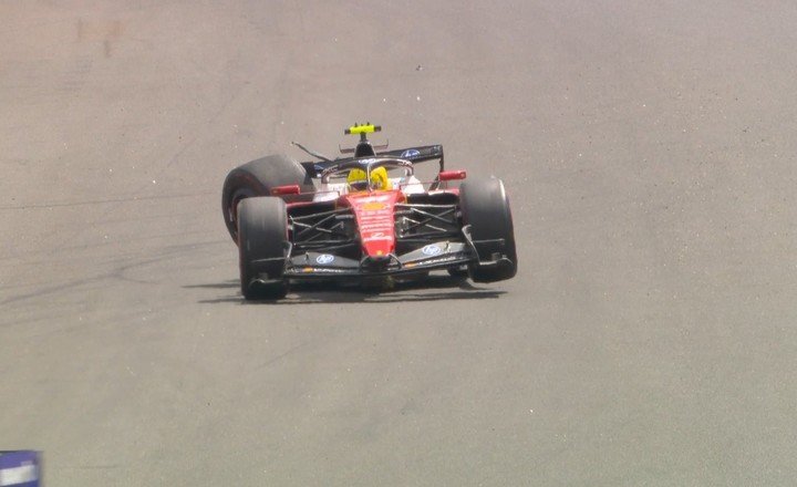 Así quedó la Ferrari de Hamilton. (@F1)