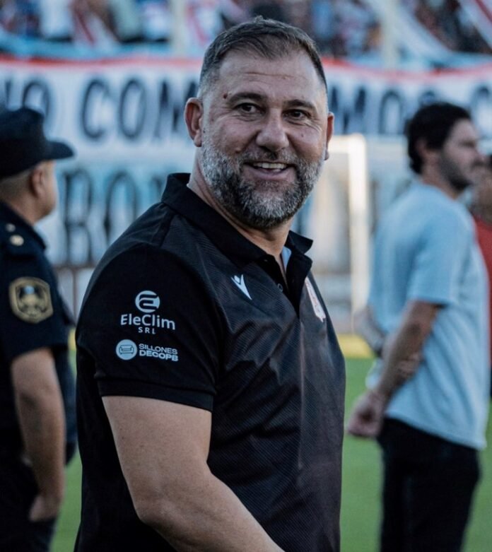 Walter Otta, con Olé: