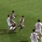 Video: el patadón de Leyendeker, el futbolista que había lesionado al Changuito Zeballos en 2022