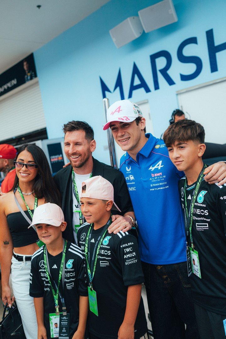 Los Messi y Colapinto en el GP de Miami (TWJB Photography).