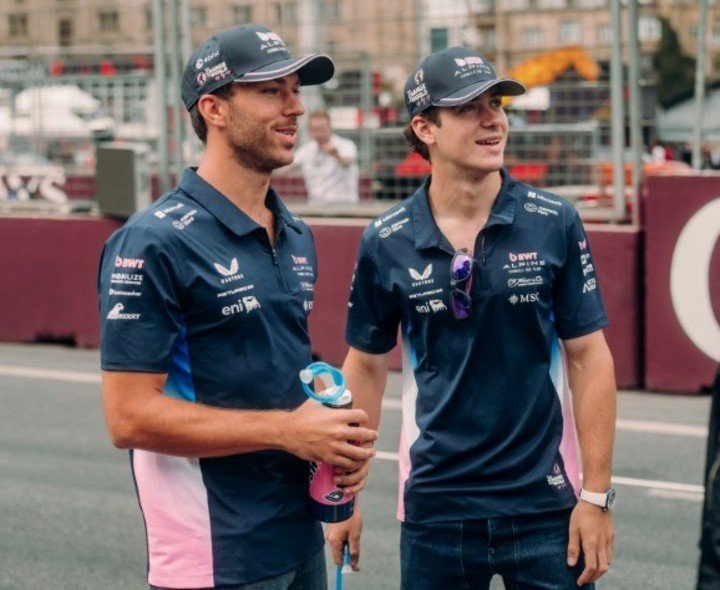 Pierre Gasly y Franco Colapinto, buena onda (Prensa Alpine).