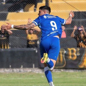 Ferro no pudo festejar: Godoy Cruz goleó y estiró la definición del Nacional
