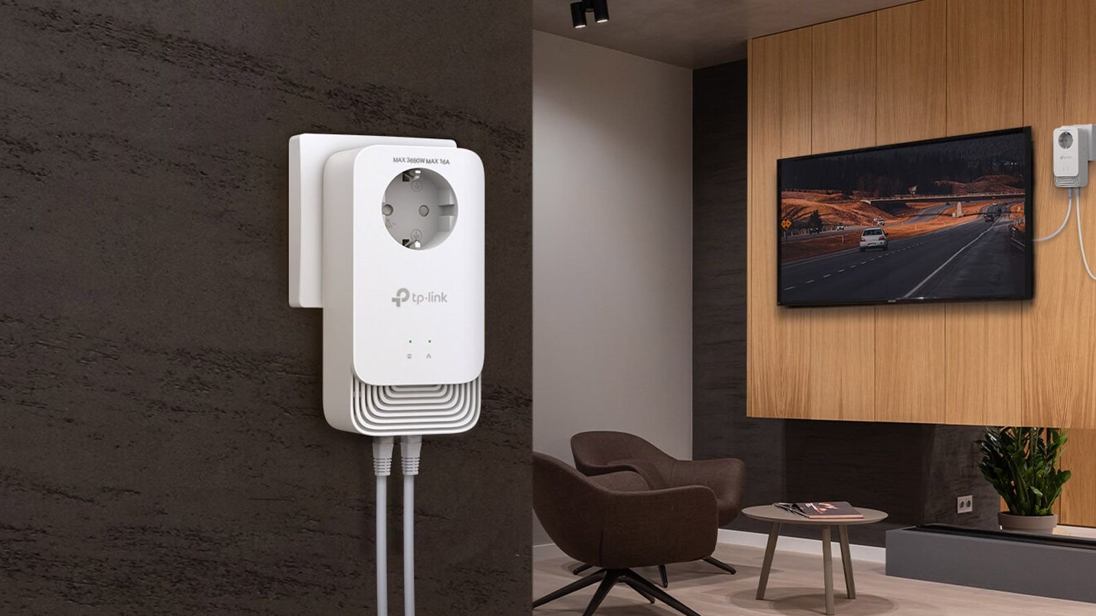Dispositivo PLC TP-Link conectado mediante cable Ethernet a un router para extender la señal de red a través de la instalación eléctrica.