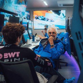 La reacción de Flavio Briatore tras el contundente pedido de Franco Colapinto a sus seguidores