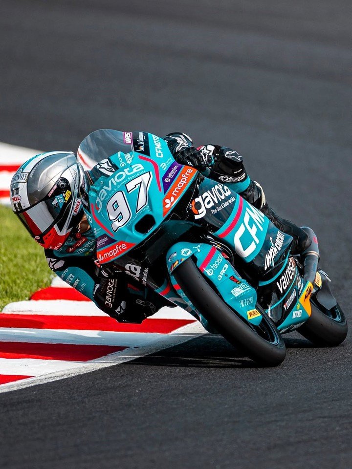 Marco Morelli apura los límites en la qualy en Japón.
(@marcomorelli95 en IG).