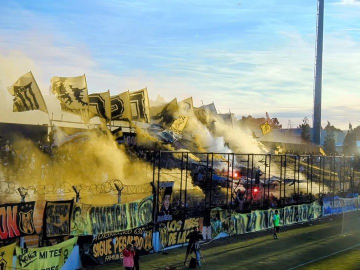 La cancha está lista para recibir visitantes.