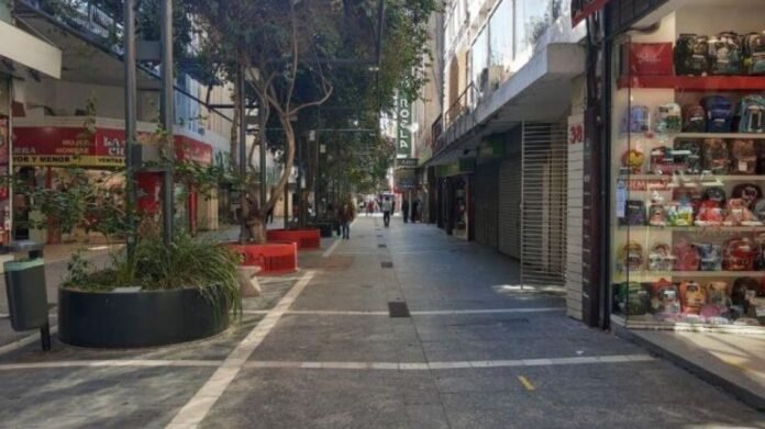 Comercios de Córdoba alertan por el costo económico del paro general