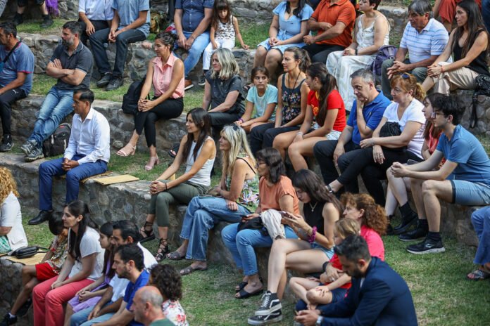 Últimos días para inscribirte al taller “Flores que vuelan” de la ULA