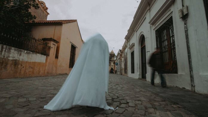 Viernes 13: una visita guiada especial que devela historias de amor y misterio
