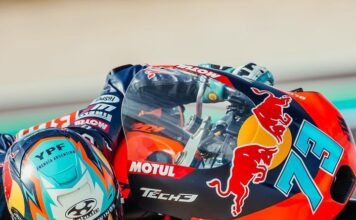 Moto3 en Austin: Valentín Perrone y Marco Morelli sufrieron hasta el final y se metieron en la Q2